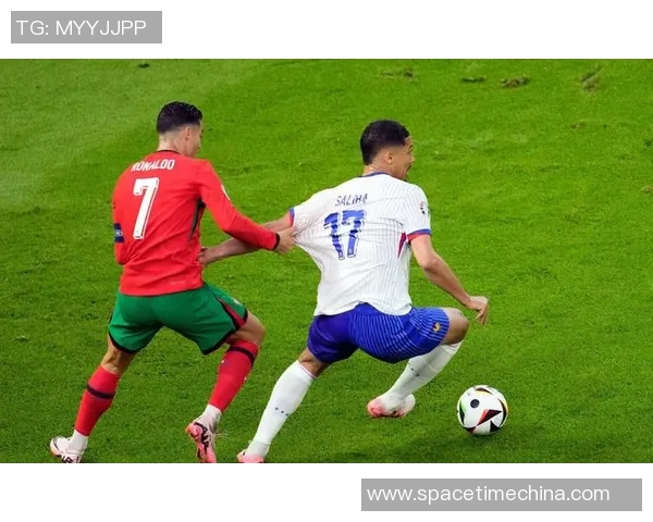 改变人生的足球巨星是谁 他的传奇经历如何影响了世界足球历史