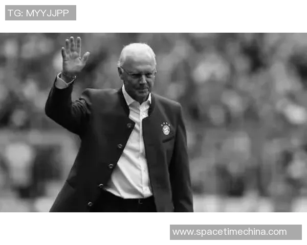 全球足球历史三十位最具影响力球星盘点及其传奇成就分析