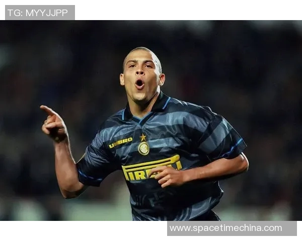 国际足球第一球星排名解析全球顶级球员竞争态势与未来发展趋势